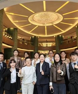 我院领导赴成都凯宾斯基酒店探望实习生