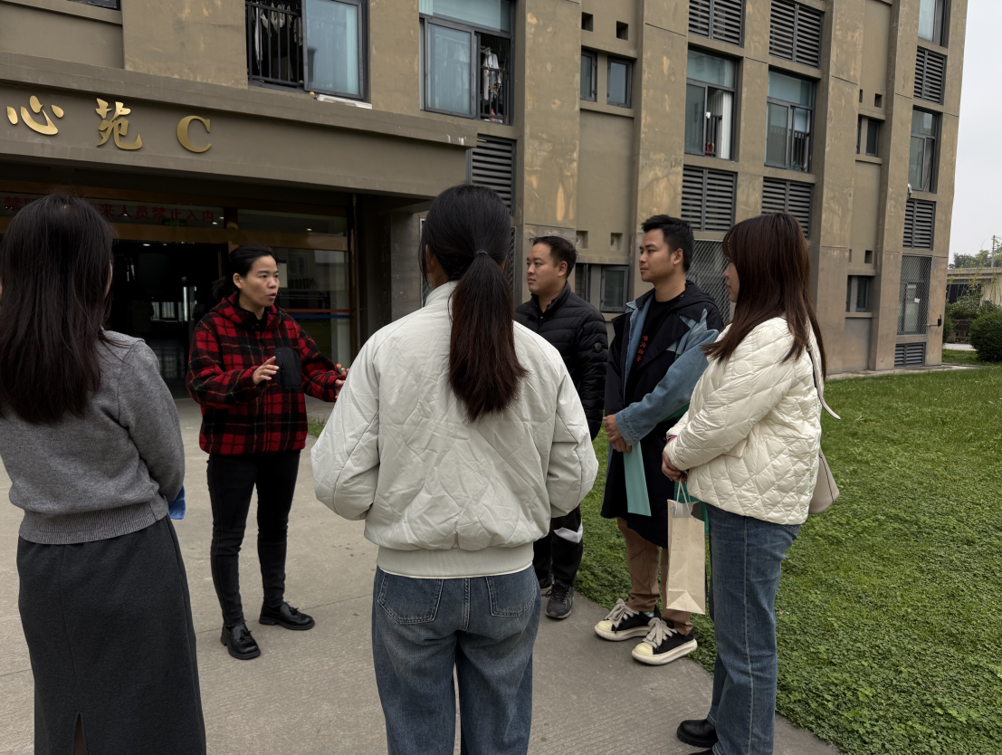 4f0d81ac-d821-466d-b4ab-af8aeb901009 4f0d81ac-d821-466d-b4ab-af8aeb901009