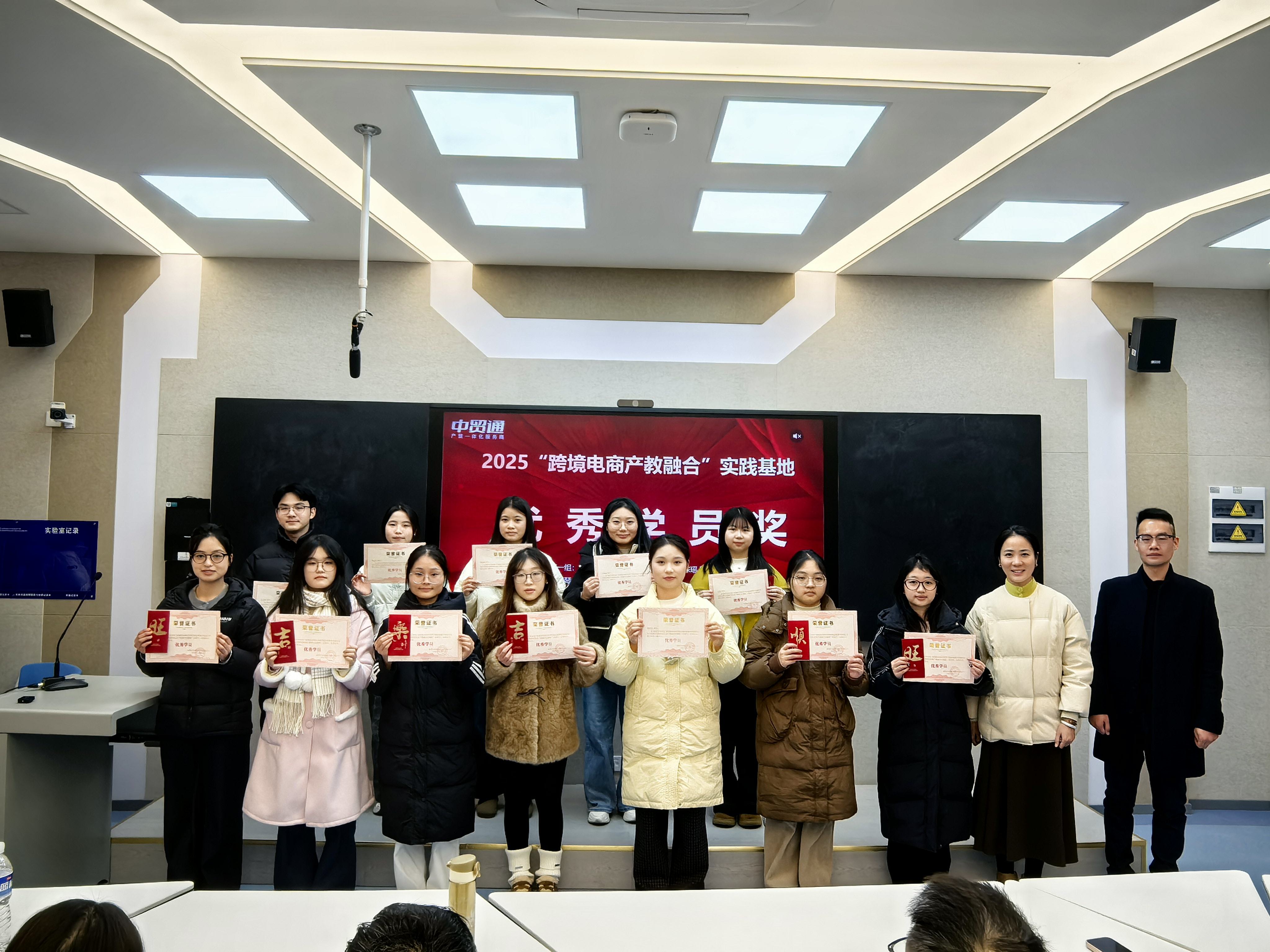 f6bd585409c7a95874d596b492c624e6